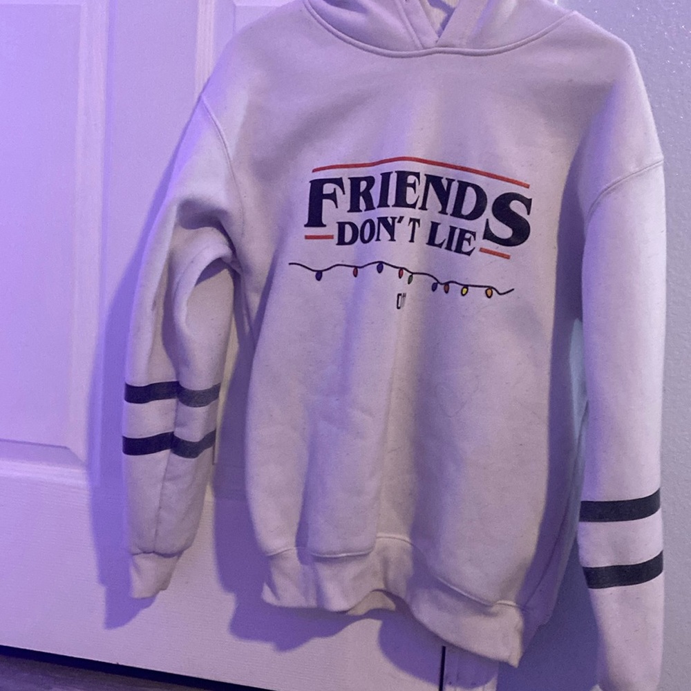 “Friends Don’t lie” stranger things hoodie white Womans